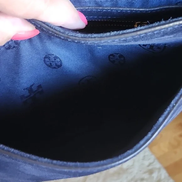 SALE💥Tory Burch Fringe Farrah Suede Purse - Picture 11 of 16